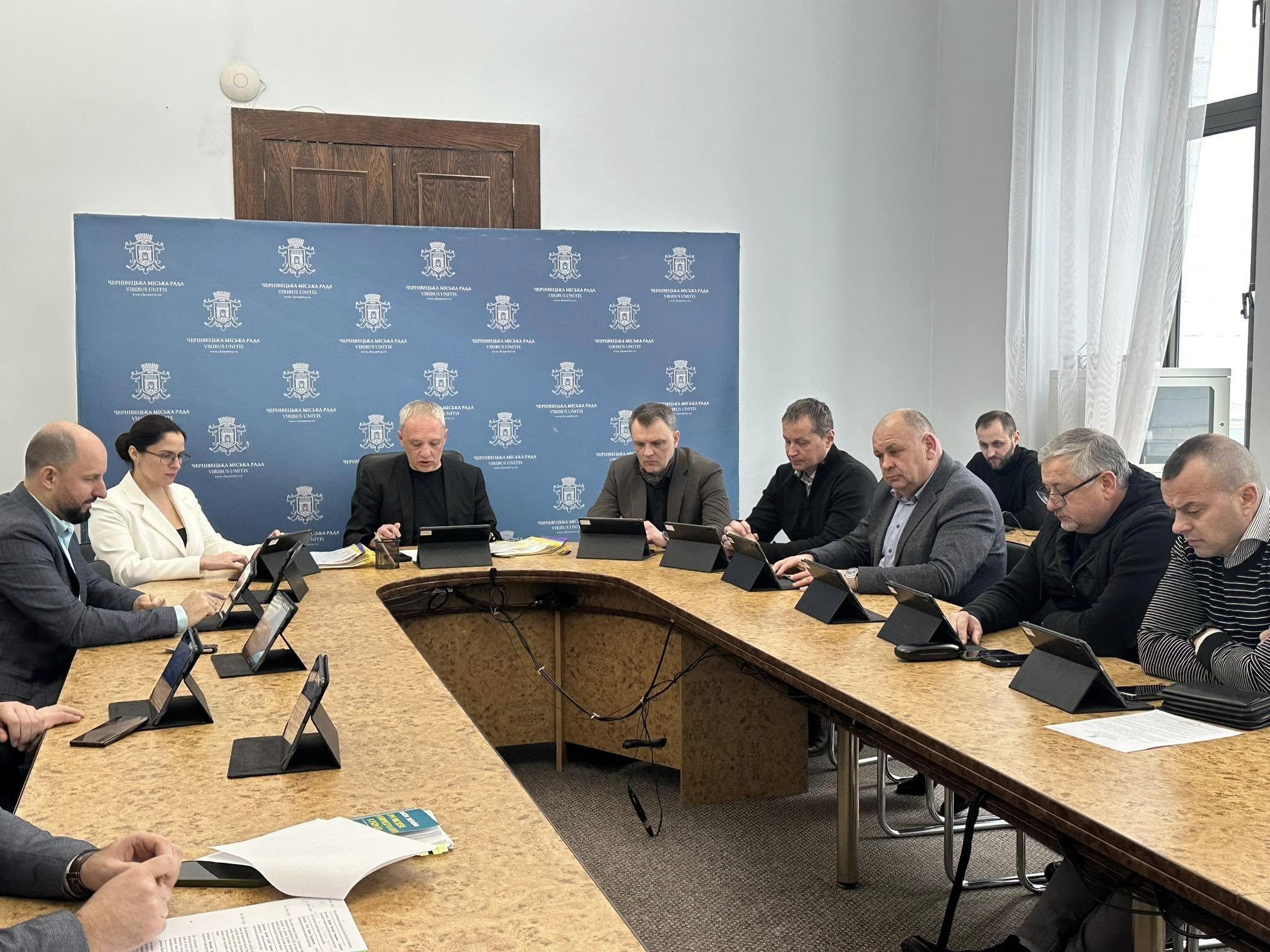 Вшанували героя, підтримали молодь, розвиток міста та тих, хто безплатно приймав переселенців
